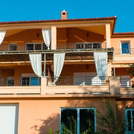 Apartments Villa Kristina Supetarska Draga Dış mekan fotoğraf
