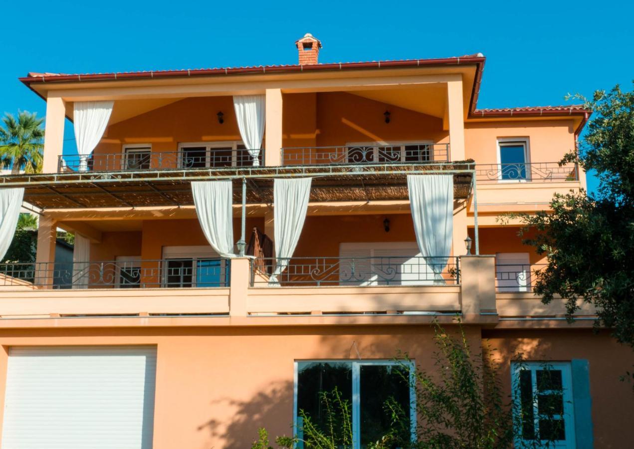Apartments Villa Kristina Supetarska Draga Dış mekan fotoğraf