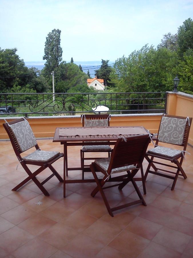 Apartments Villa Kristina Supetarska Draga Dış mekan fotoğraf