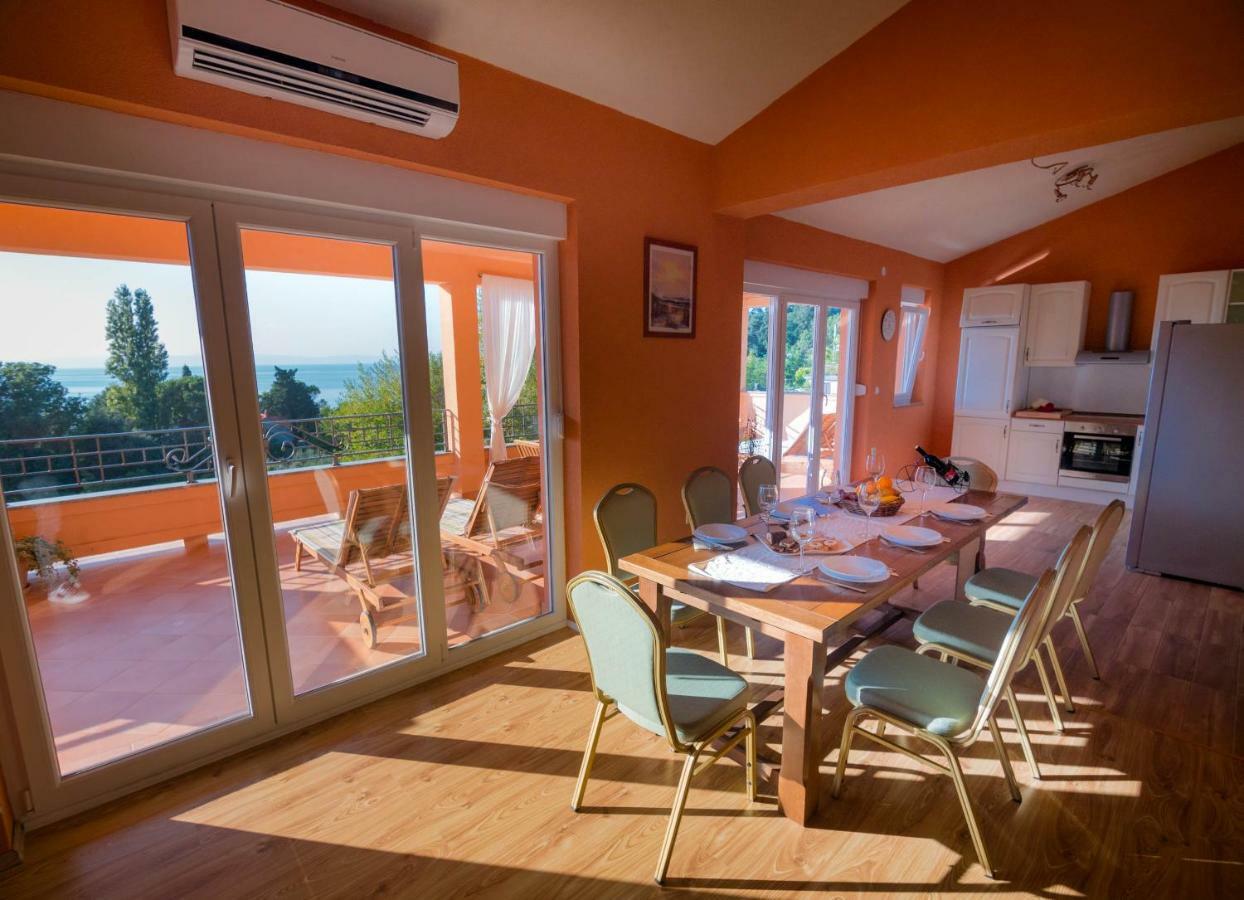 Apartments Villa Kristina Supetarska Draga Dış mekan fotoğraf