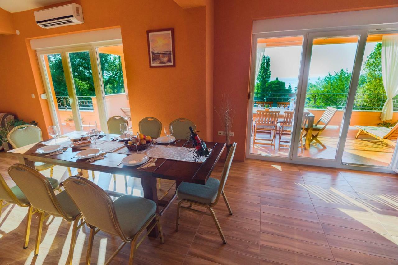 Apartments Villa Kristina Supetarska Draga Dış mekan fotoğraf